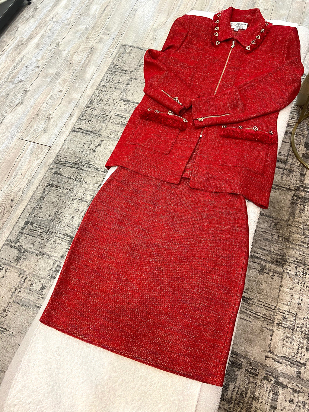 ST. JOHN BY MARIE GRAY BLAZER & SKIRT SUIT