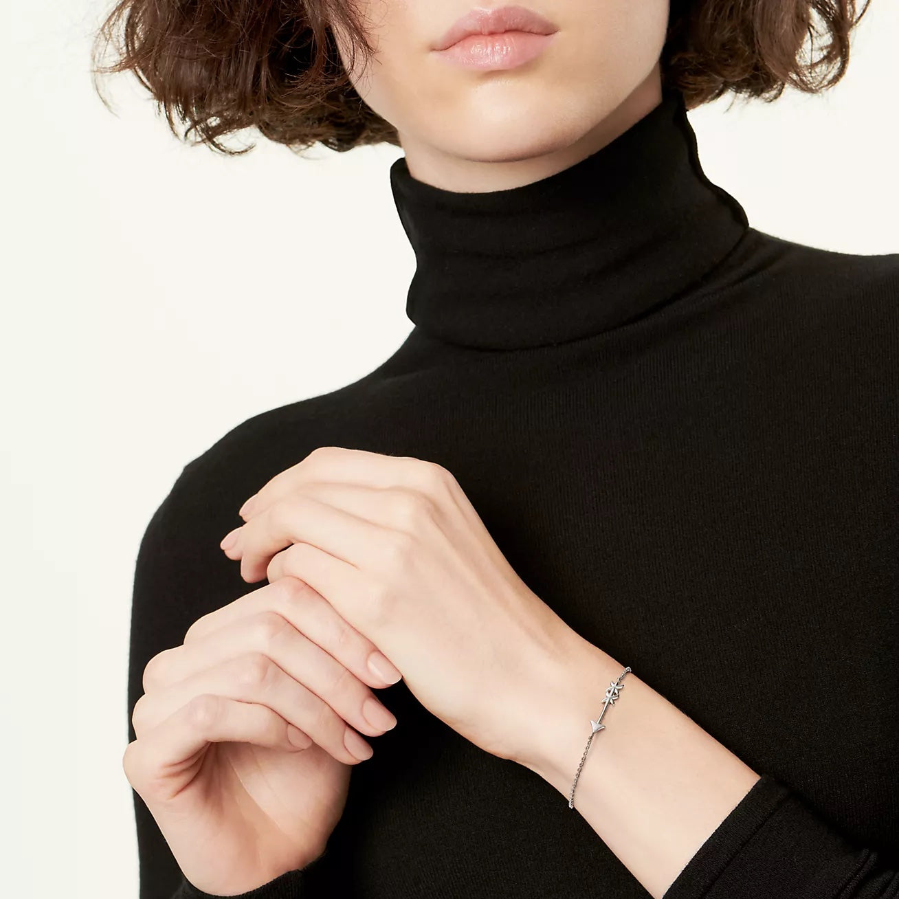 TIFFANY & CO. GRAFFITI ARROW STATION SILVER BRACELET