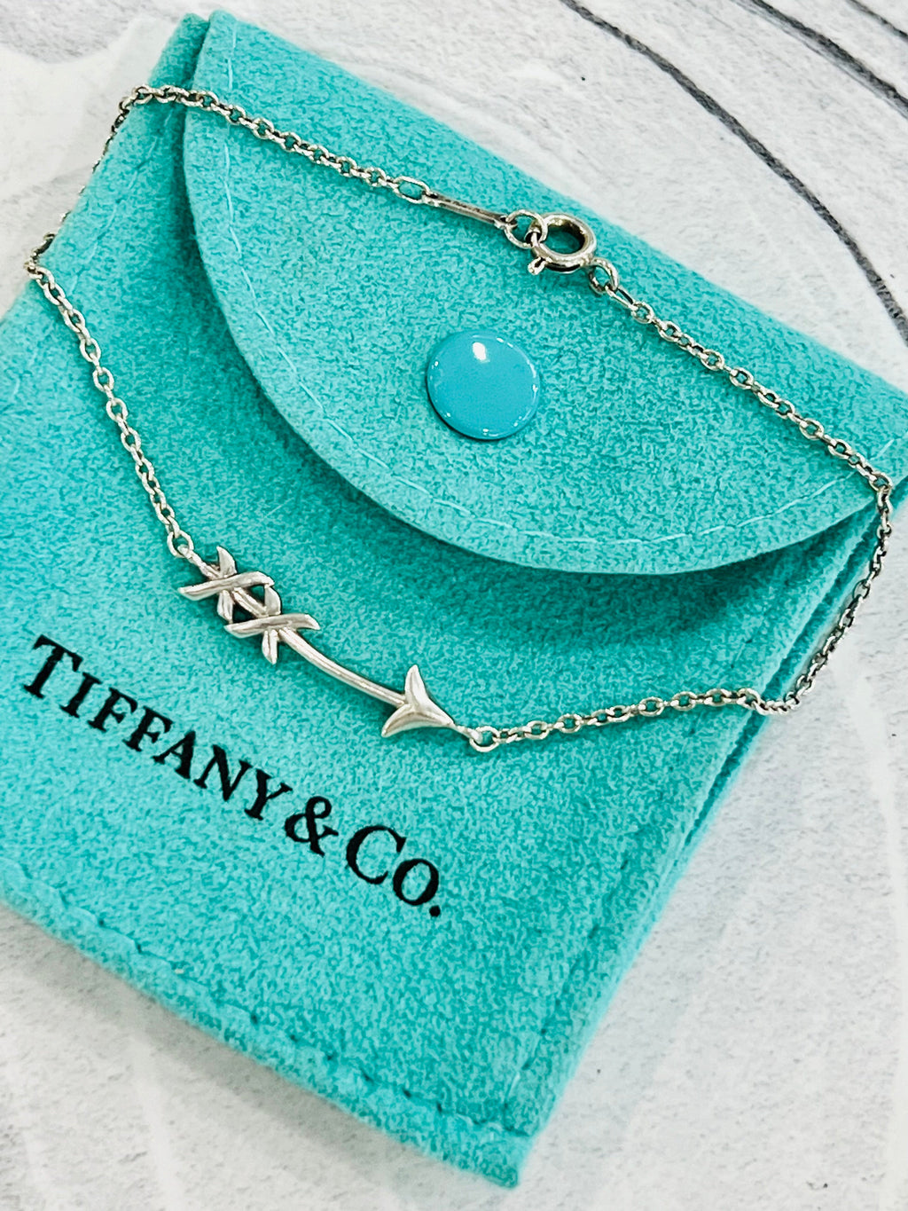 TIFFANY & CO. GRAFFITI ARROW STATION SILVER BRACELET