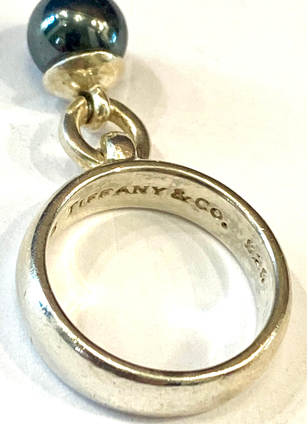 TIFFANY & CO. VINTAGE STERLING SILVER ONYX CHARM RING