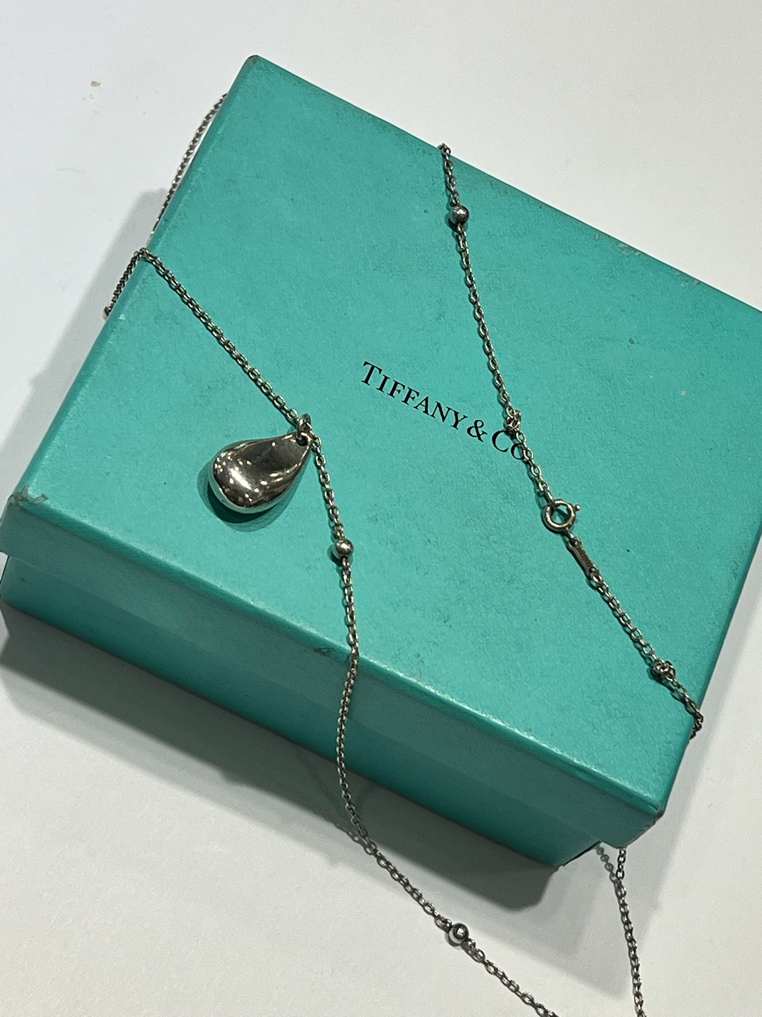 TIFFANY & CO. ELSA PERETTI DROP NECKLACE