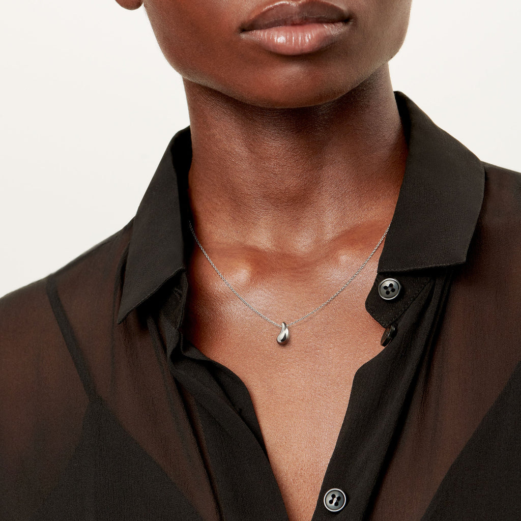 TIFFANY & CO. ELSA PERETTI DROP NECKLACE
