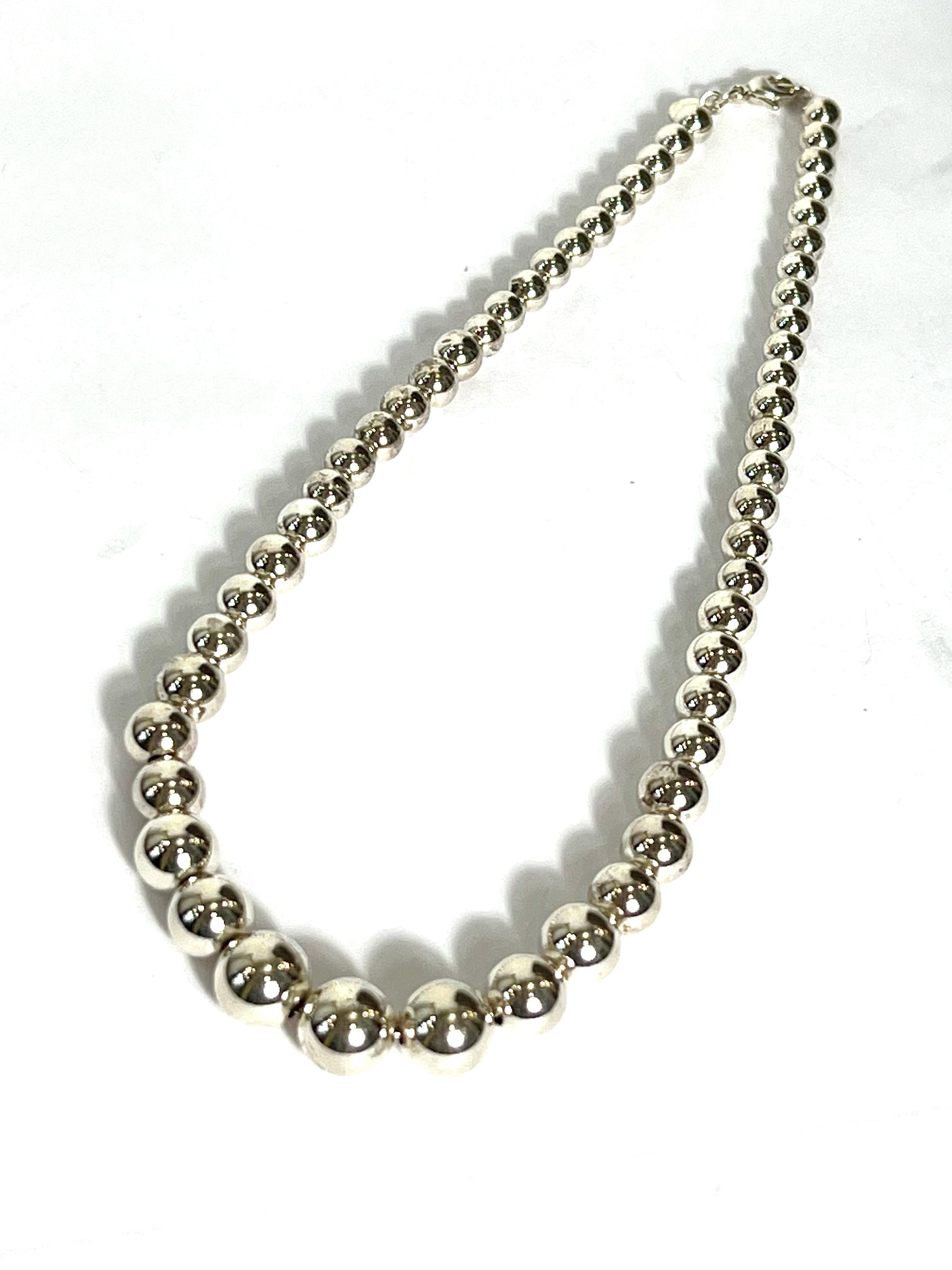 TIFFANY & CO. STERLING SILVER HARDWARE GRADUATED BALL NECKLACE