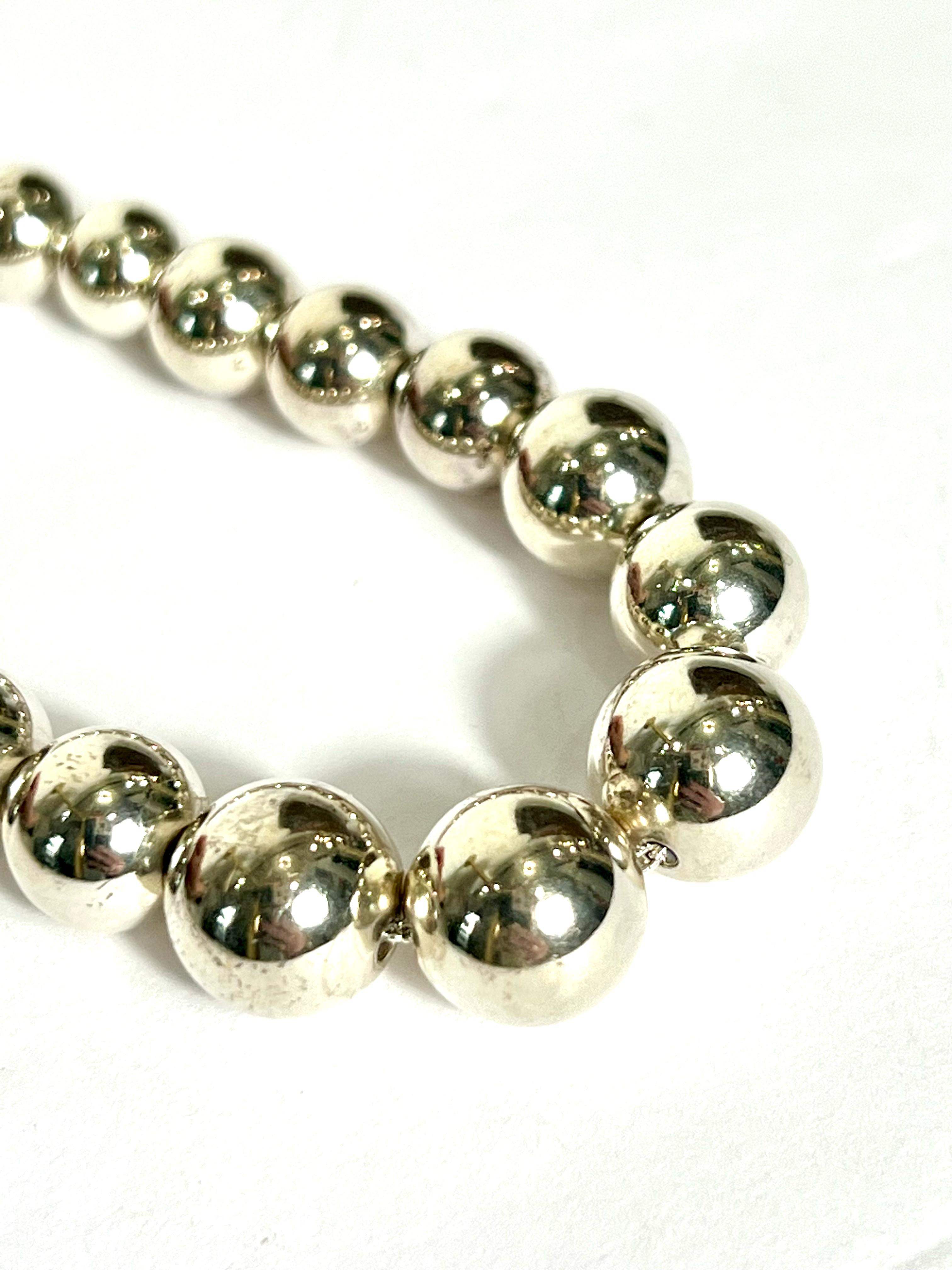 TIFFANY & CO. STERLING SILVER HARDWARE GRADUATED BALL NECKLACE