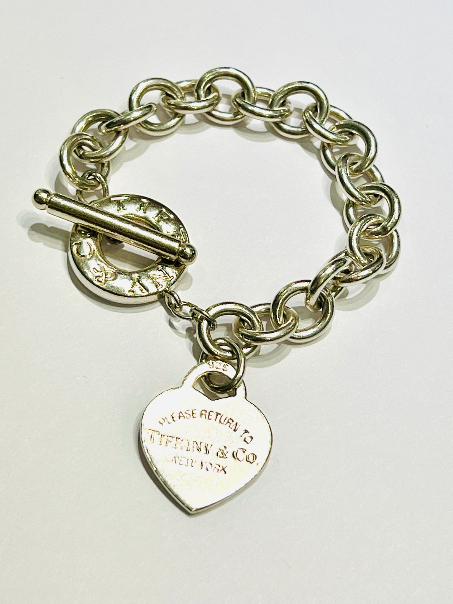 TIFFANY & CO. HEART TAG TOGGLE BRACELET