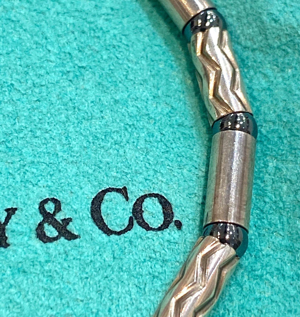 TIFFANY & CO. HEMATITE & AZTEC CARVED STERLING SILVER BRACELET