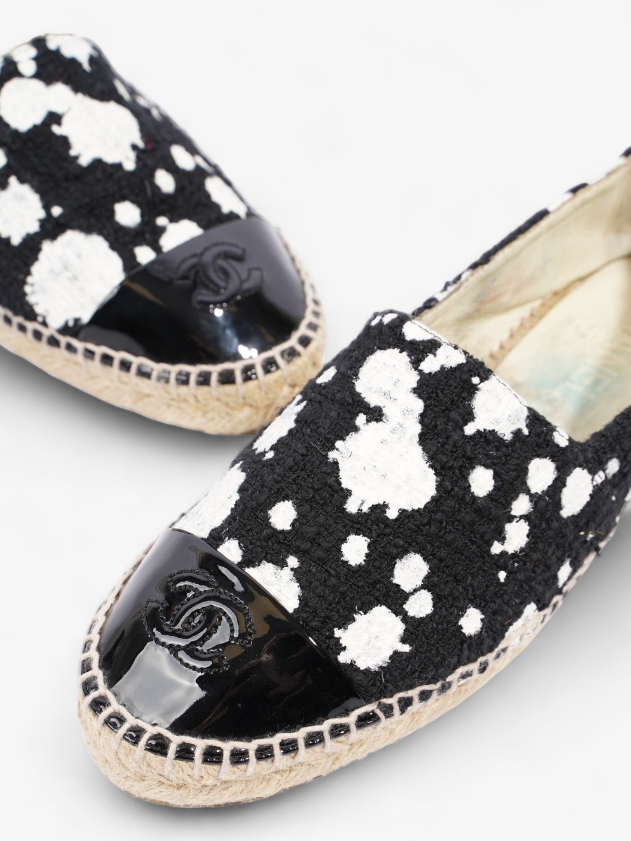 Chanel Espadrilles Black / White Cotton EU 38 UK 5