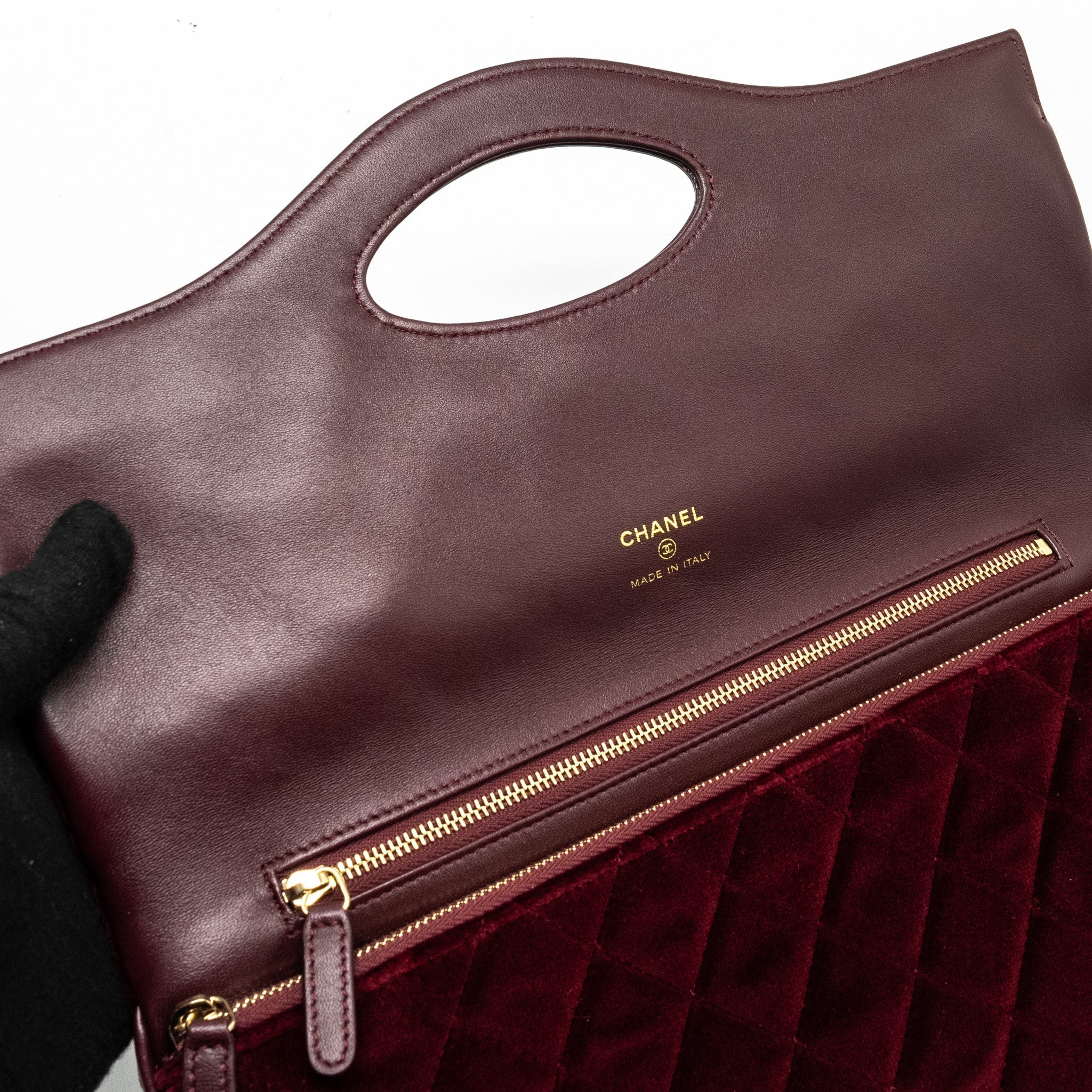 Chanel Folding Clutch Bag Velvet/Lambskin Burgundy L