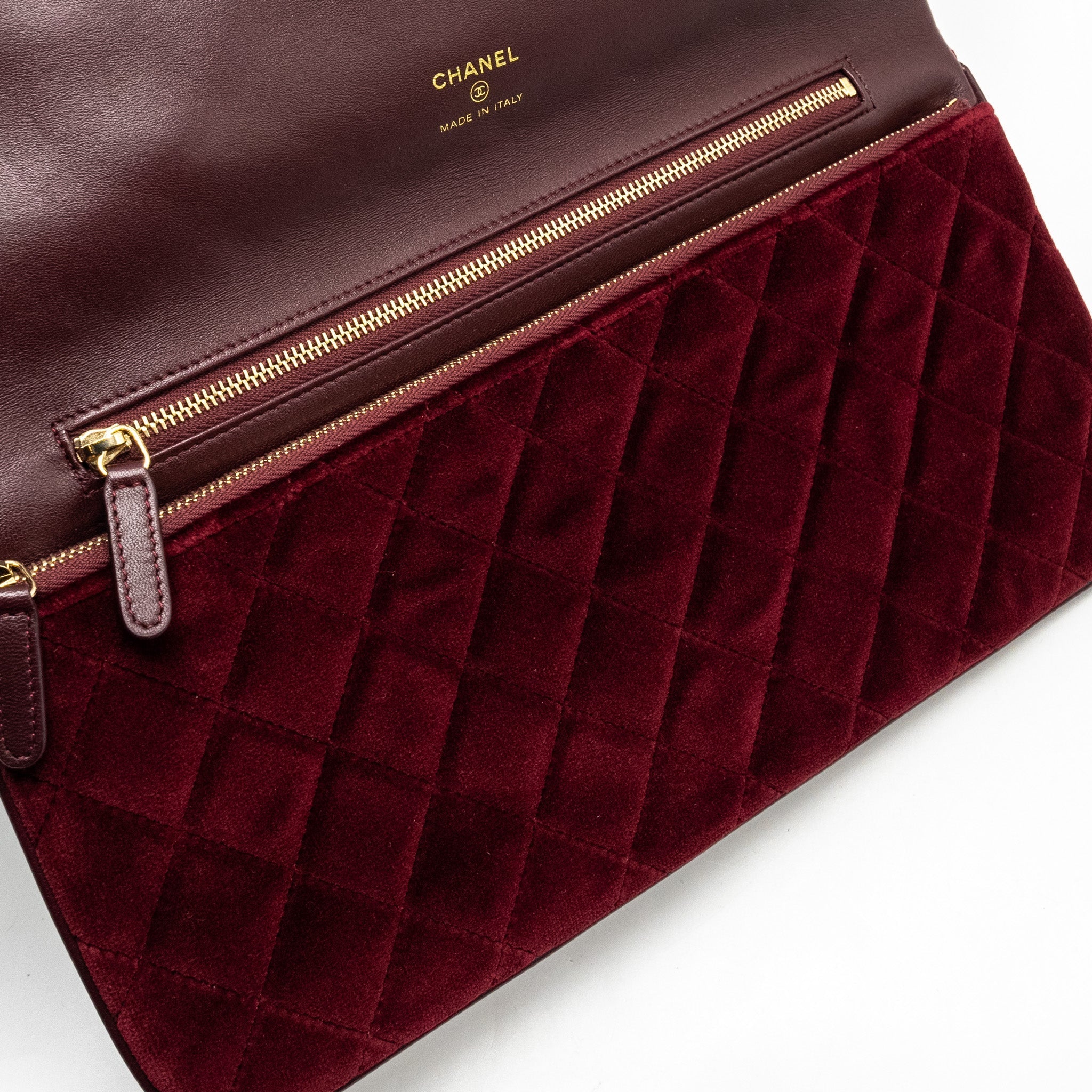 Chanel Folding Clutch Bag Velvet/Lambskin Burgundy L