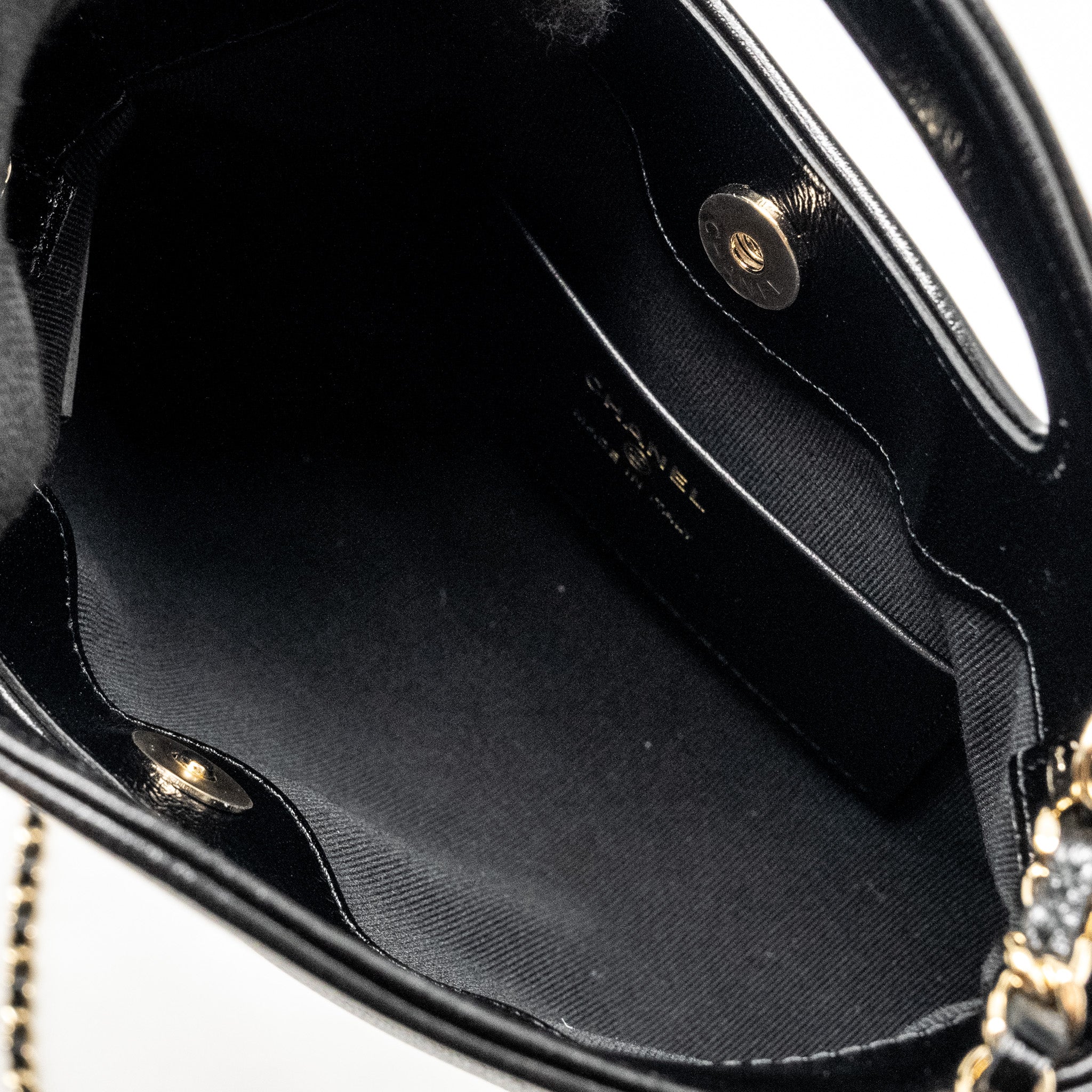 Chanel Mini 31 Clutch With Chain Shiny Calfskin Black L (Microchip)
