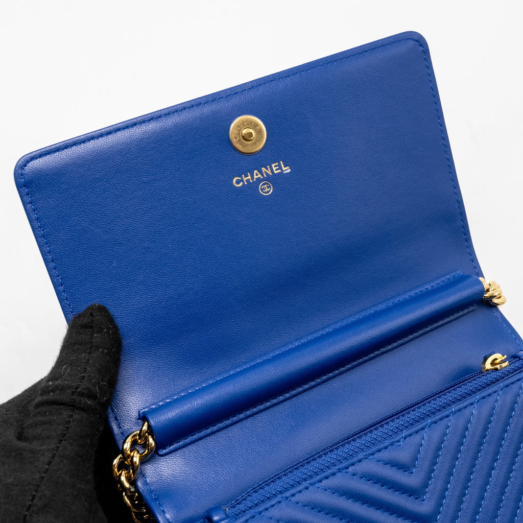 Chanel Boy Clutch with Chain  Chervon Lambskin Blue