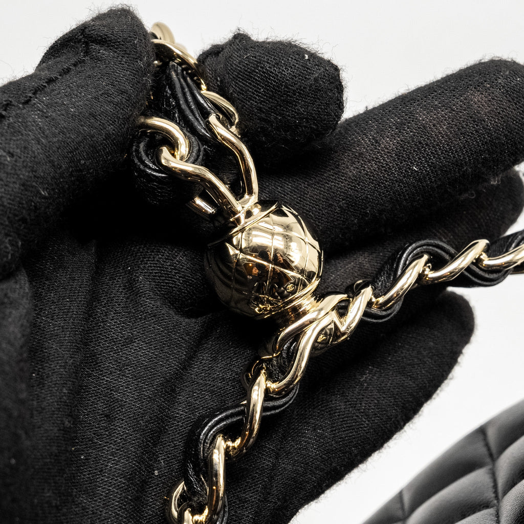 Chanel 22C Round Clutch With Chain Lambskin Black