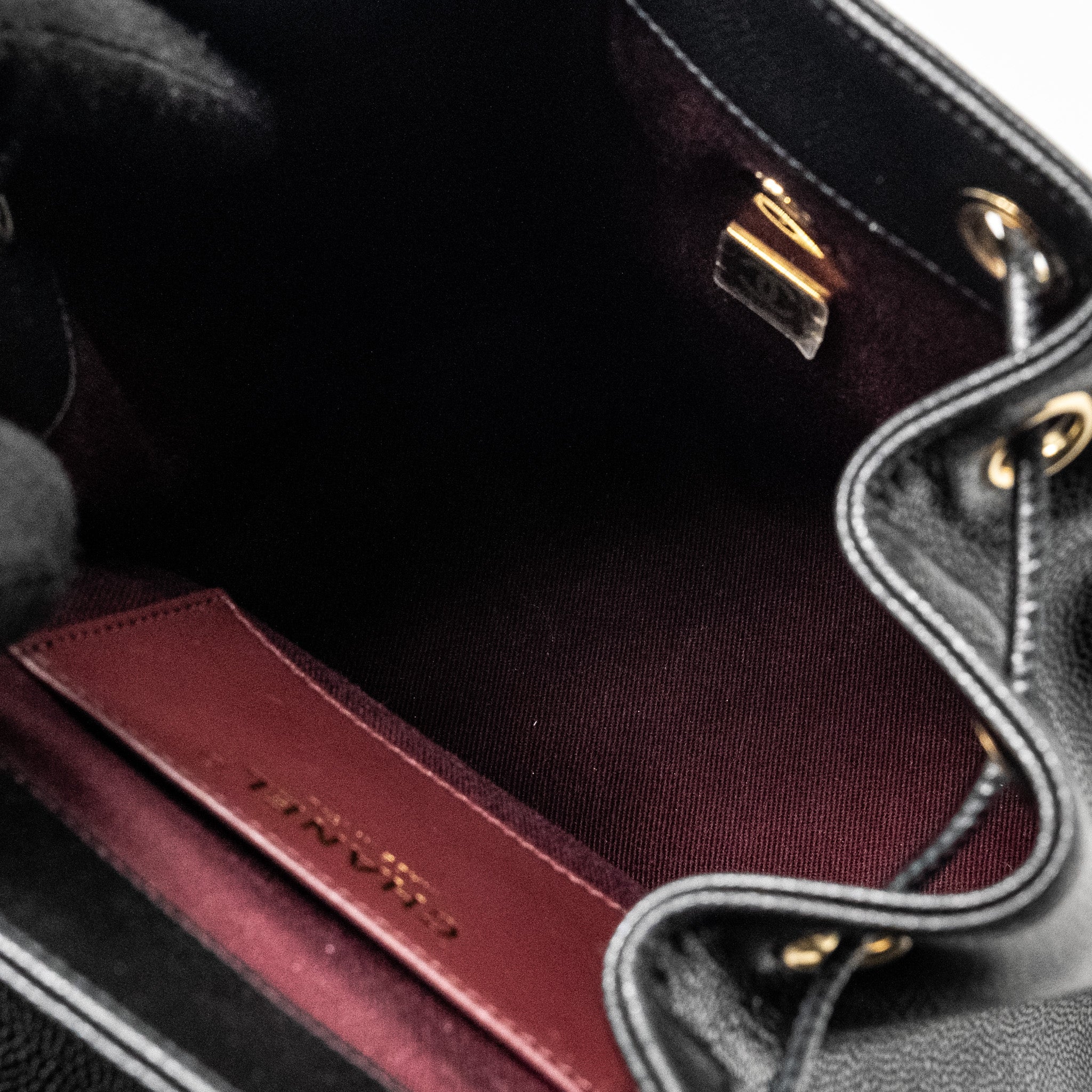Chanel Affinity Backpack Caviar Black L (Microchip)