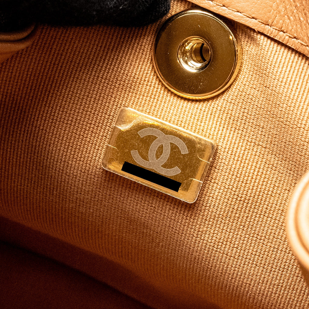 Chanel 24p Mini Duma Backpack Calfskin Caramel L(microchip)