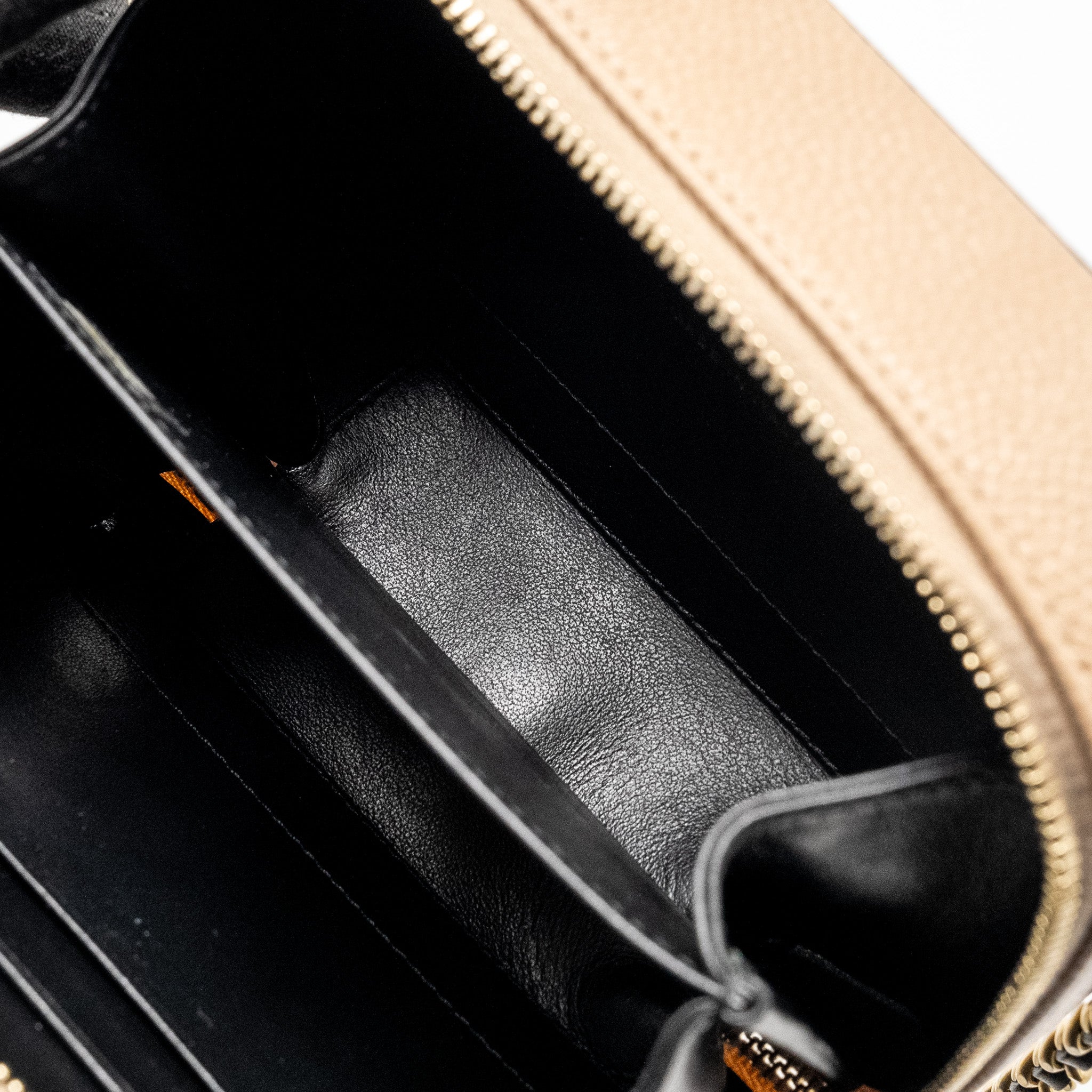 Chanel Mini Filigree Vanity Clutch Caviar Beige / Black