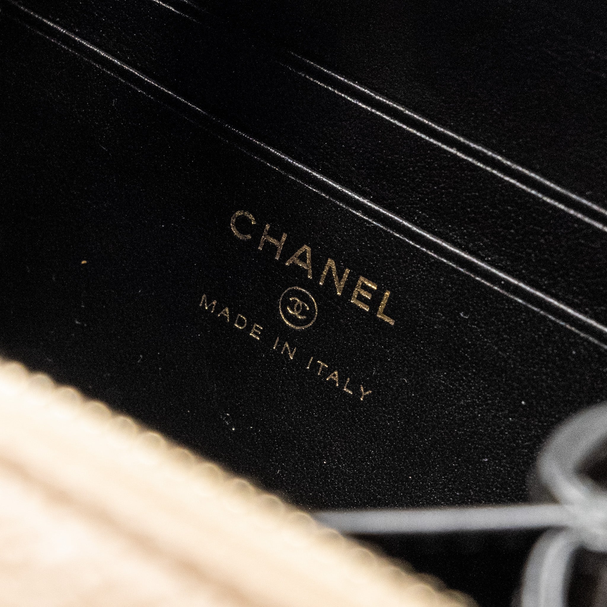 Chanel Mini Filigree Vanity Clutch Caviar Beige / Black