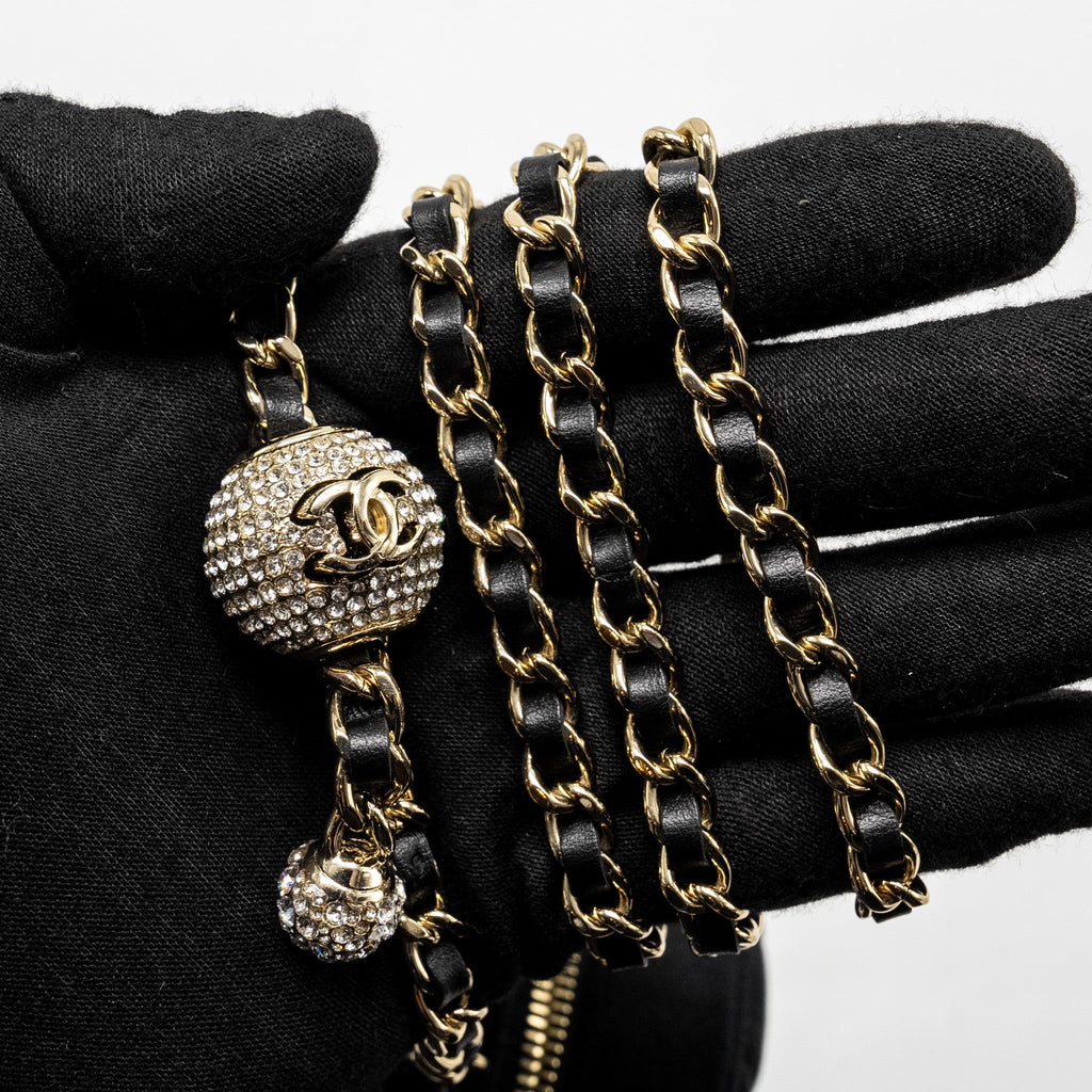Chanel Pearl Crush Round Clutch Quilted Velvet Black L