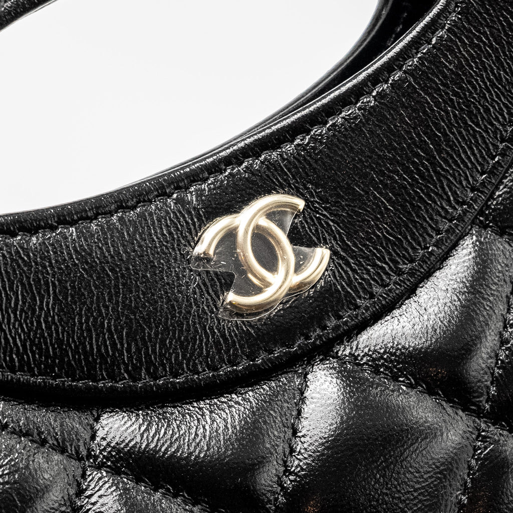 Chanel Mini 31 Clutch with Chain Shiny Calfskin Black L (microchip)