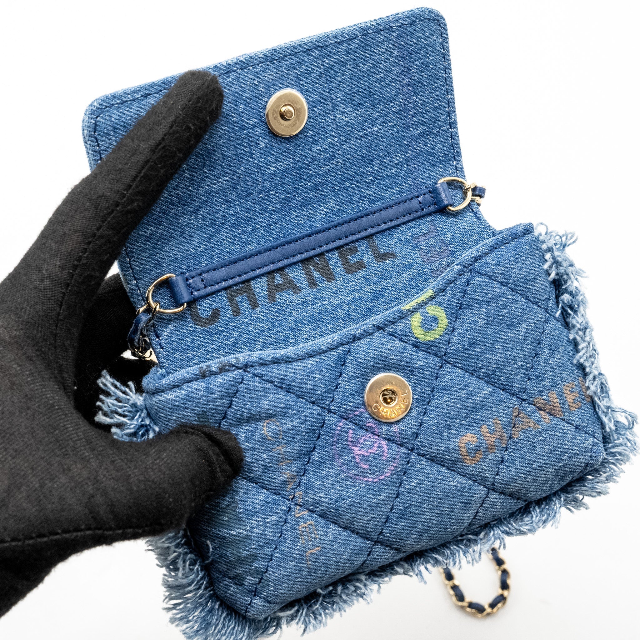 Chanel 22p Logo Printed Mini Clutch With Chain Denim Blue/Multicolour L