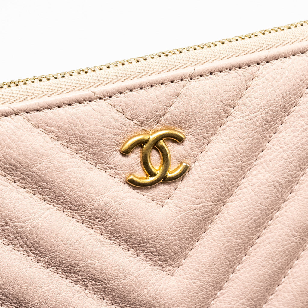 Chanel Chevron Zip Clutch calfskin light pink