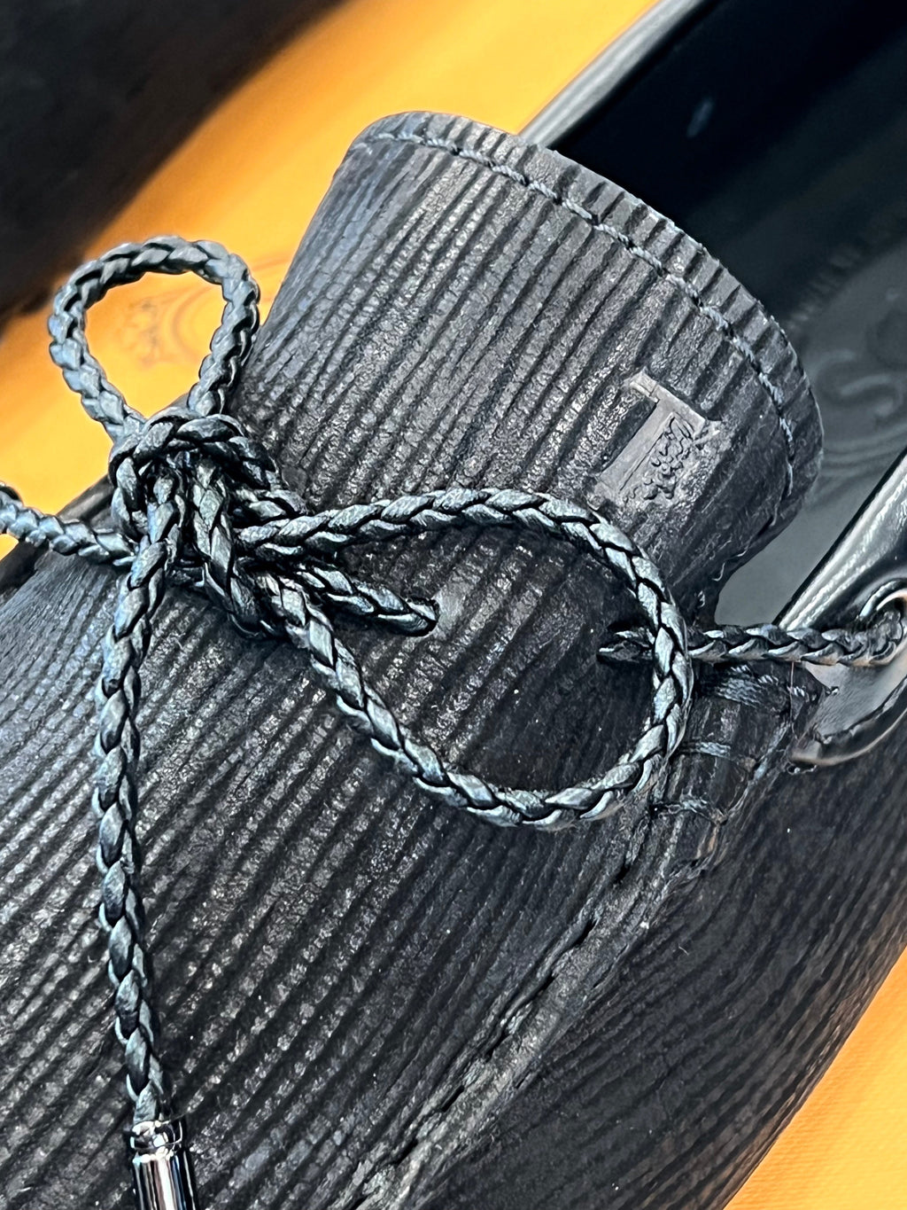 TOD'S LACCETTO DRIVING LOAFERS WITH BRAIDED KNOT FRONT