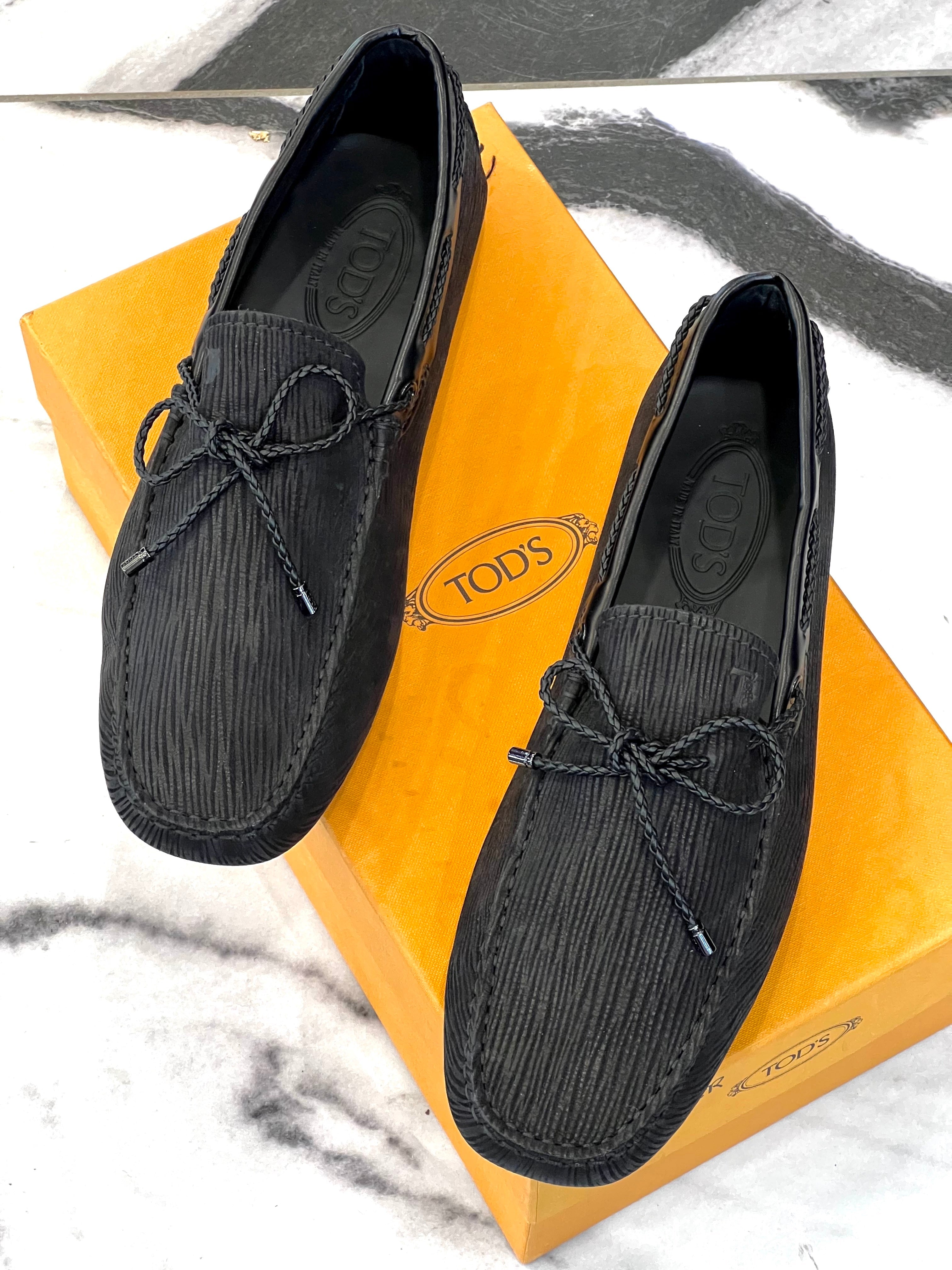 TOD'S LACCETTO DRIVING LOAFERS WITH BRAIDED KNOT FRONT