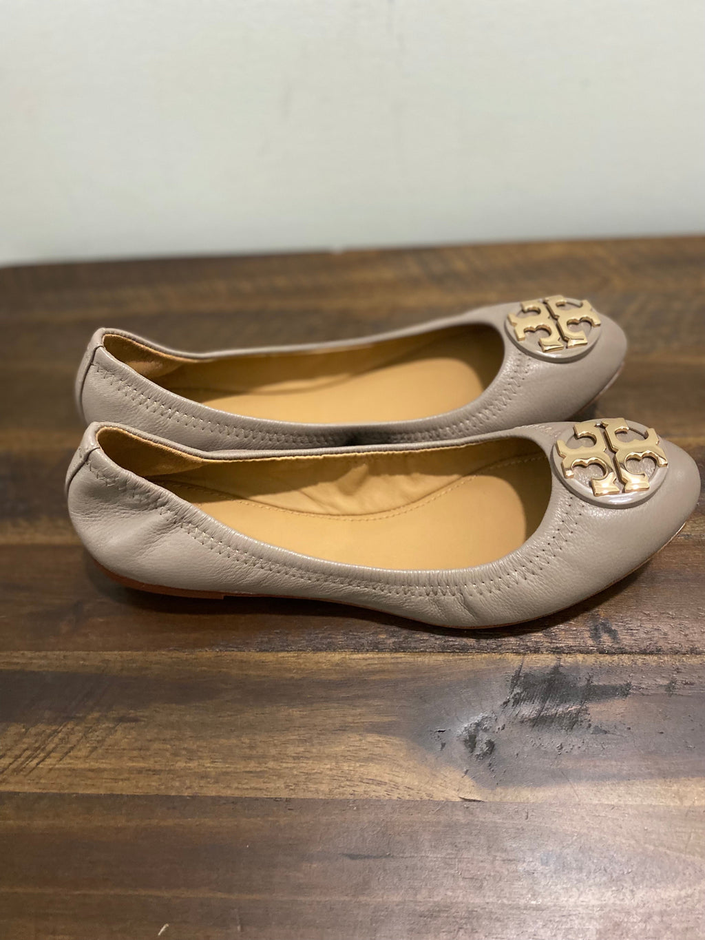 TORY BURCH BENTON NAPPA LEATHER BALLET FLATS