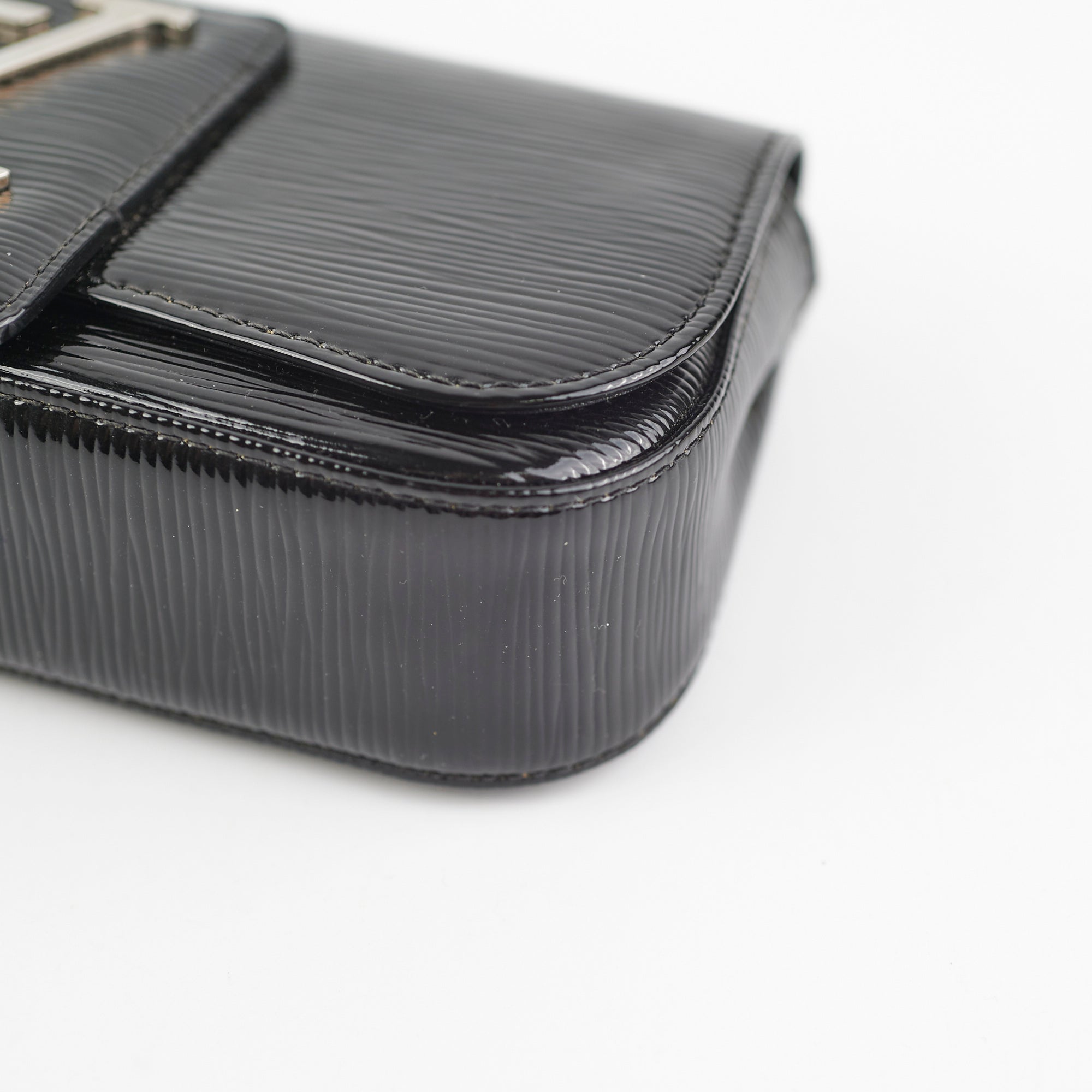 Louis Vuitton Sobe Clutch Black