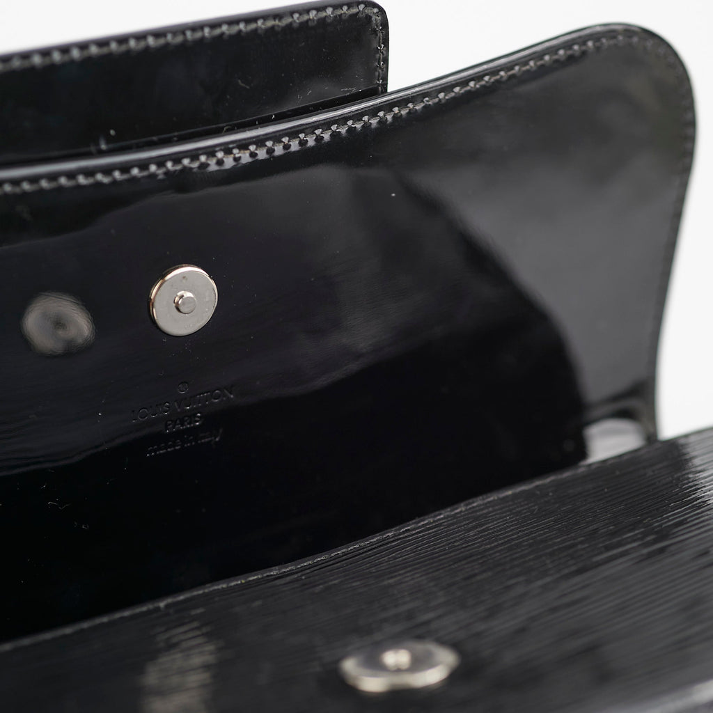 Louis Vuitton Sobe Clutch Black