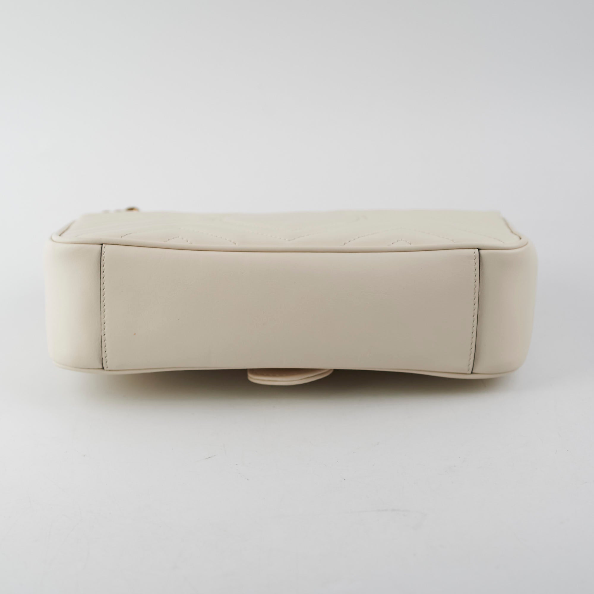 Gucci Marmont Medium Ivory