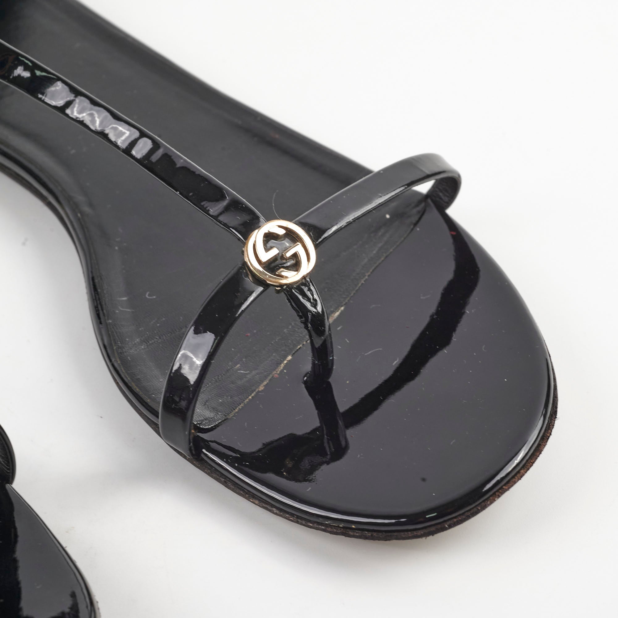 Gucci Patent Black Flats 38