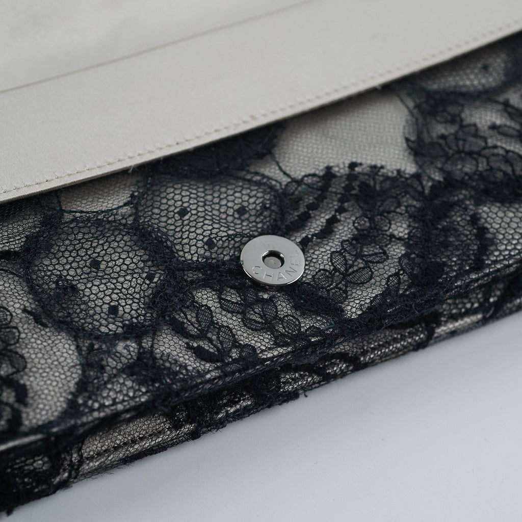Chanel Lace Bow Clutch Black