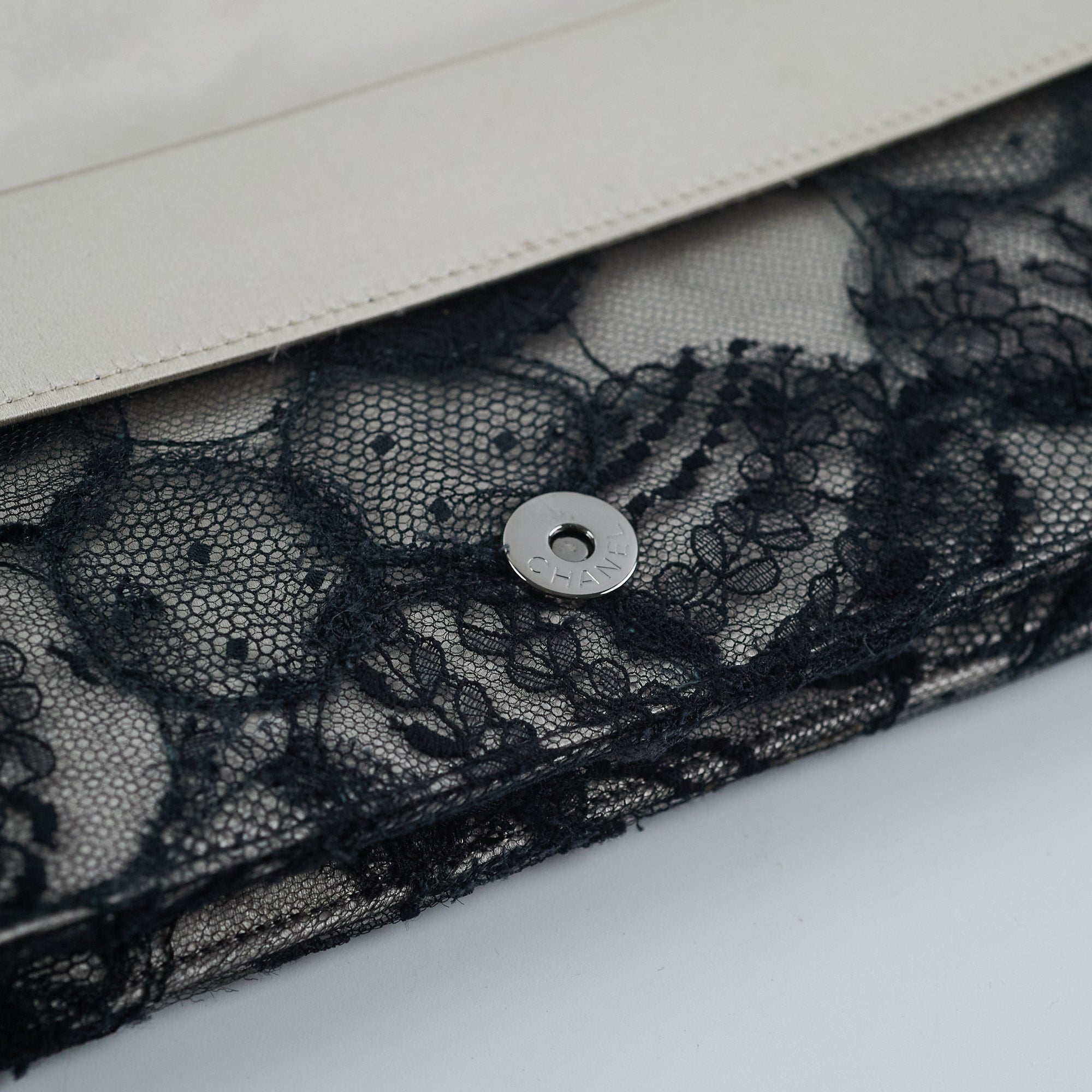Chanel Lace Bow Clutch Black