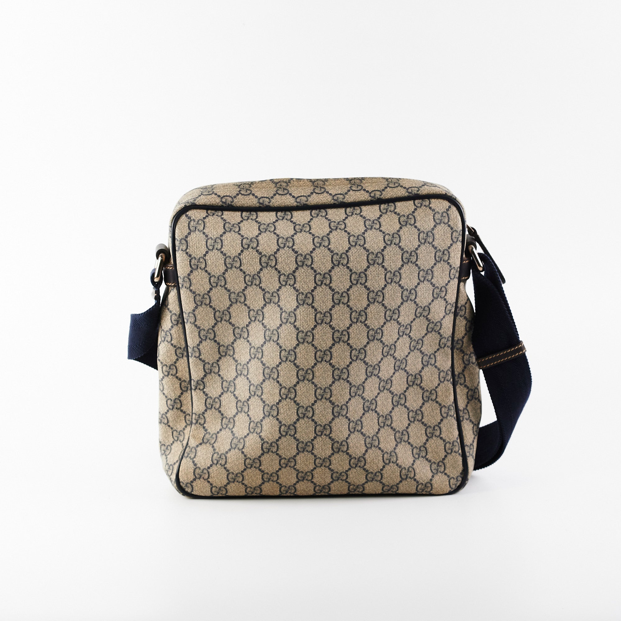 Gucci Messenger GG Supreme Canvas Large