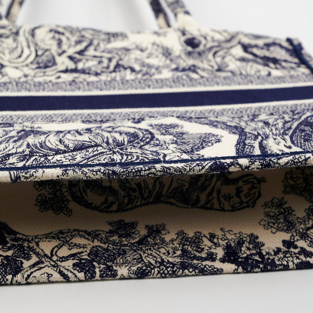 Christian Dior Book Tote Medium Navy