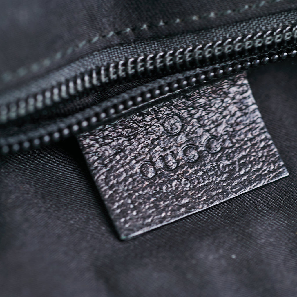 Gucci Men Messenger Canvas Black