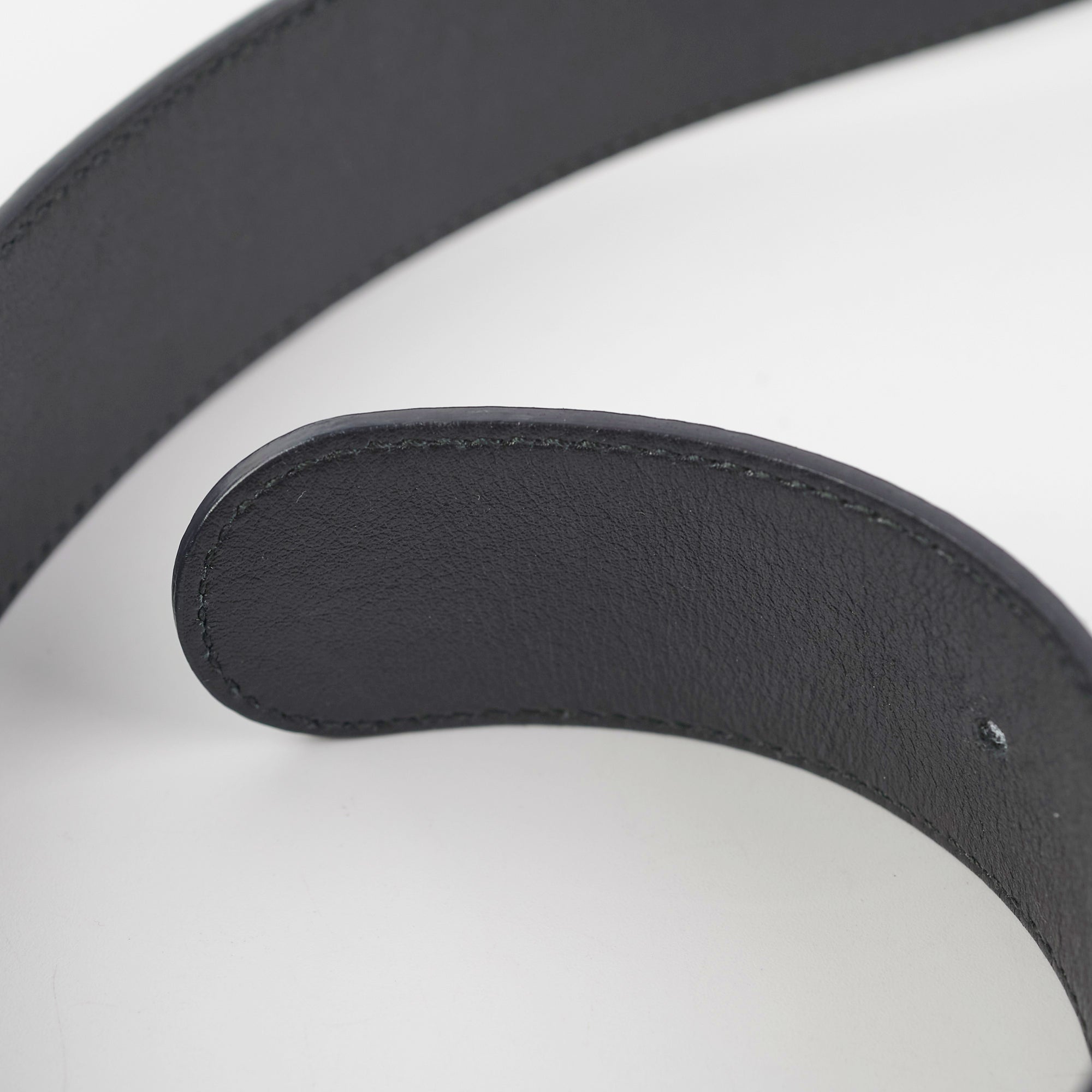 ITEM 16 - Gucci Marmont Belt Black Size 80