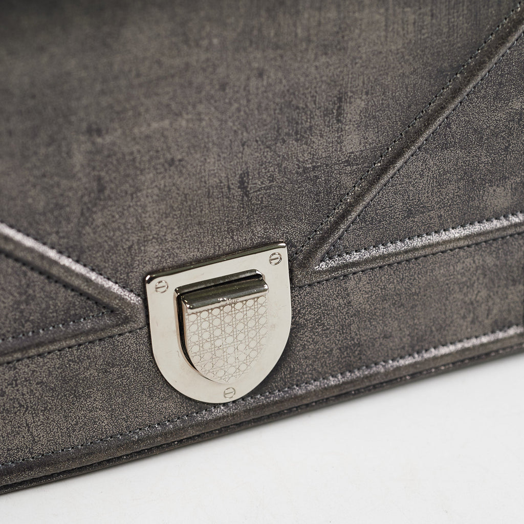 Dior Medium Diorama Metallic Grey
