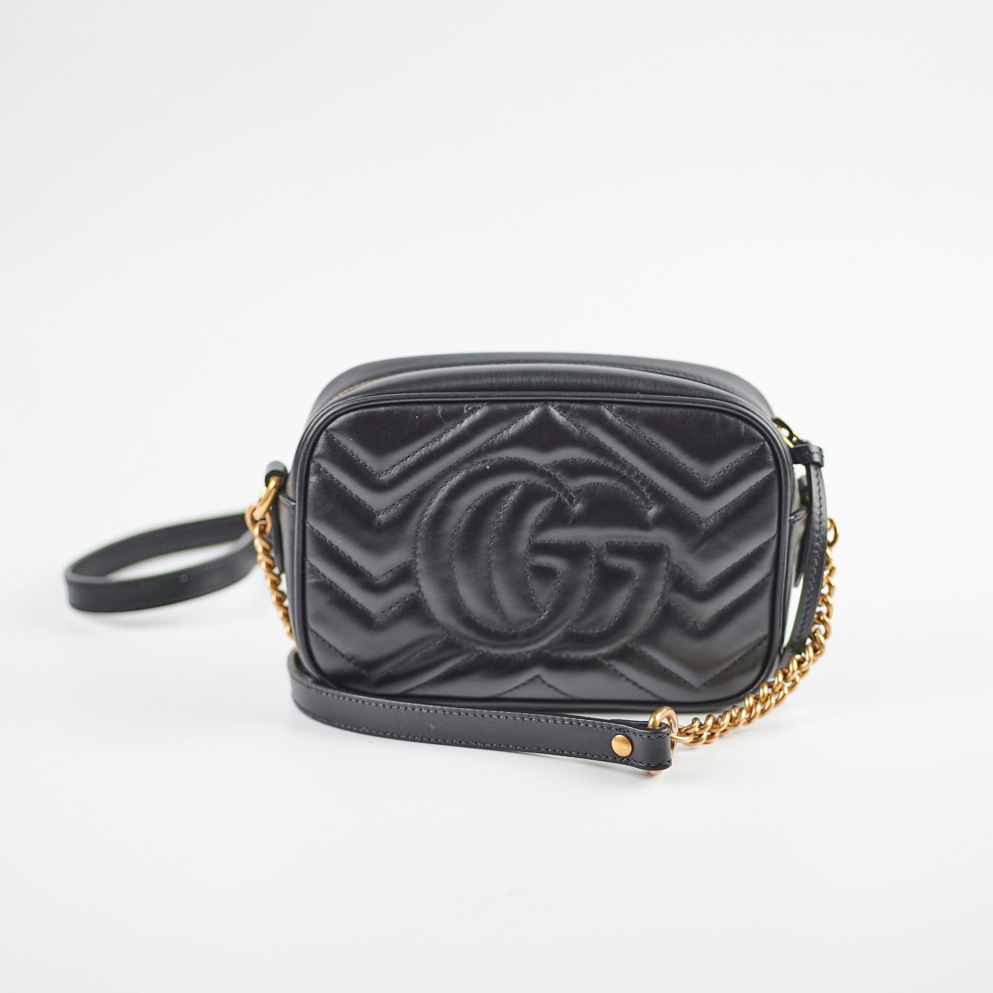 Gucci Marmont Matelass� Mini Bag in Black Leather