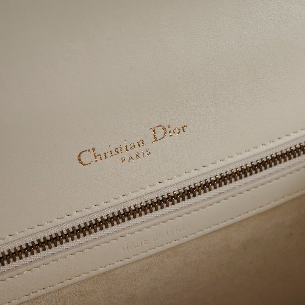 Christian Dior Small Diorama White