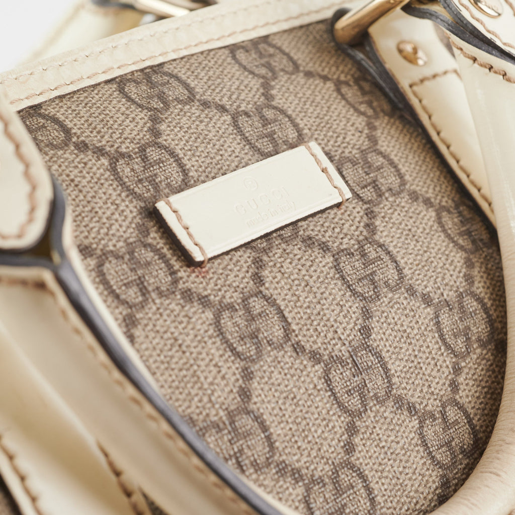 Gucci boston GG Surpreme canvas bag