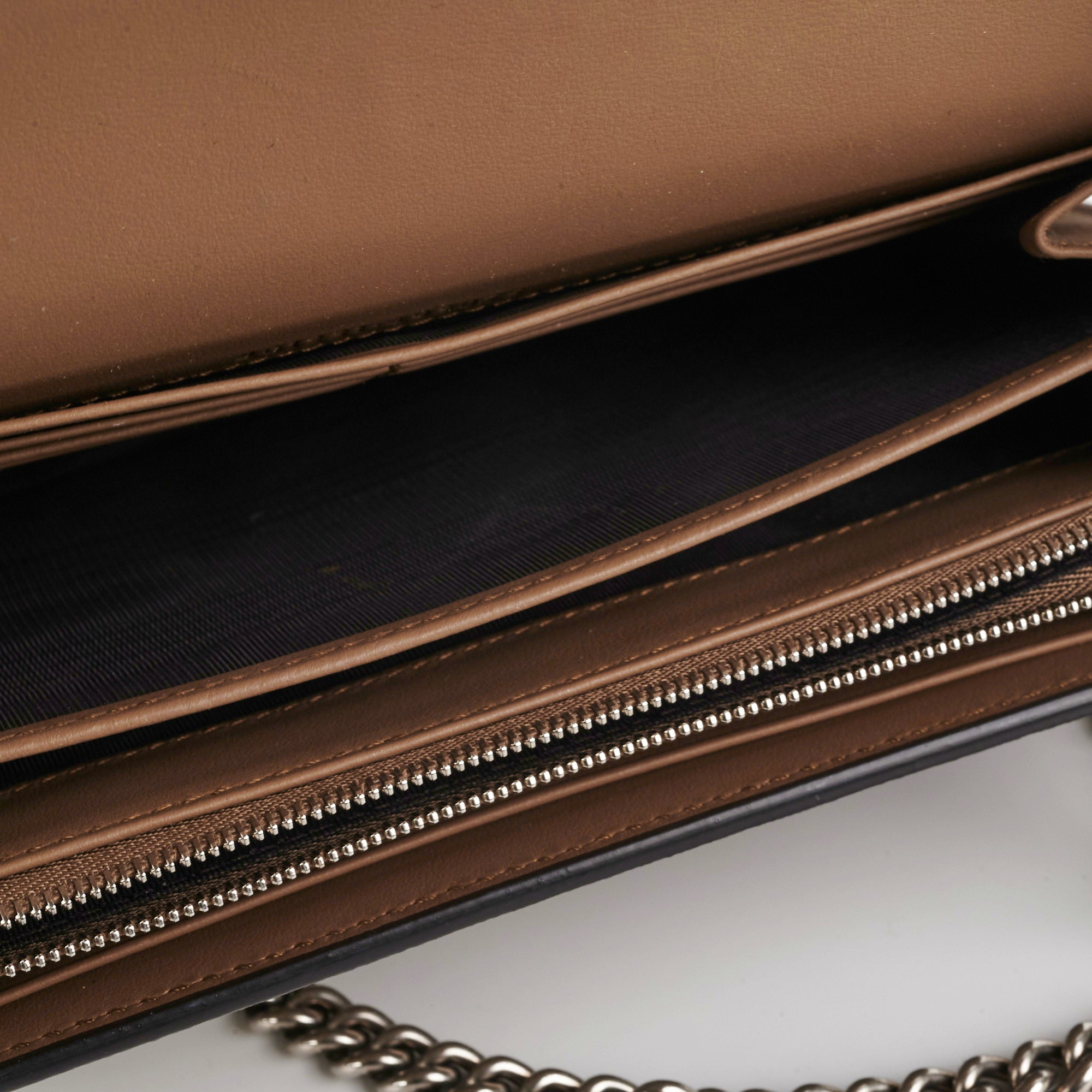 Gucci Dionysus Wallet On Chain WOC