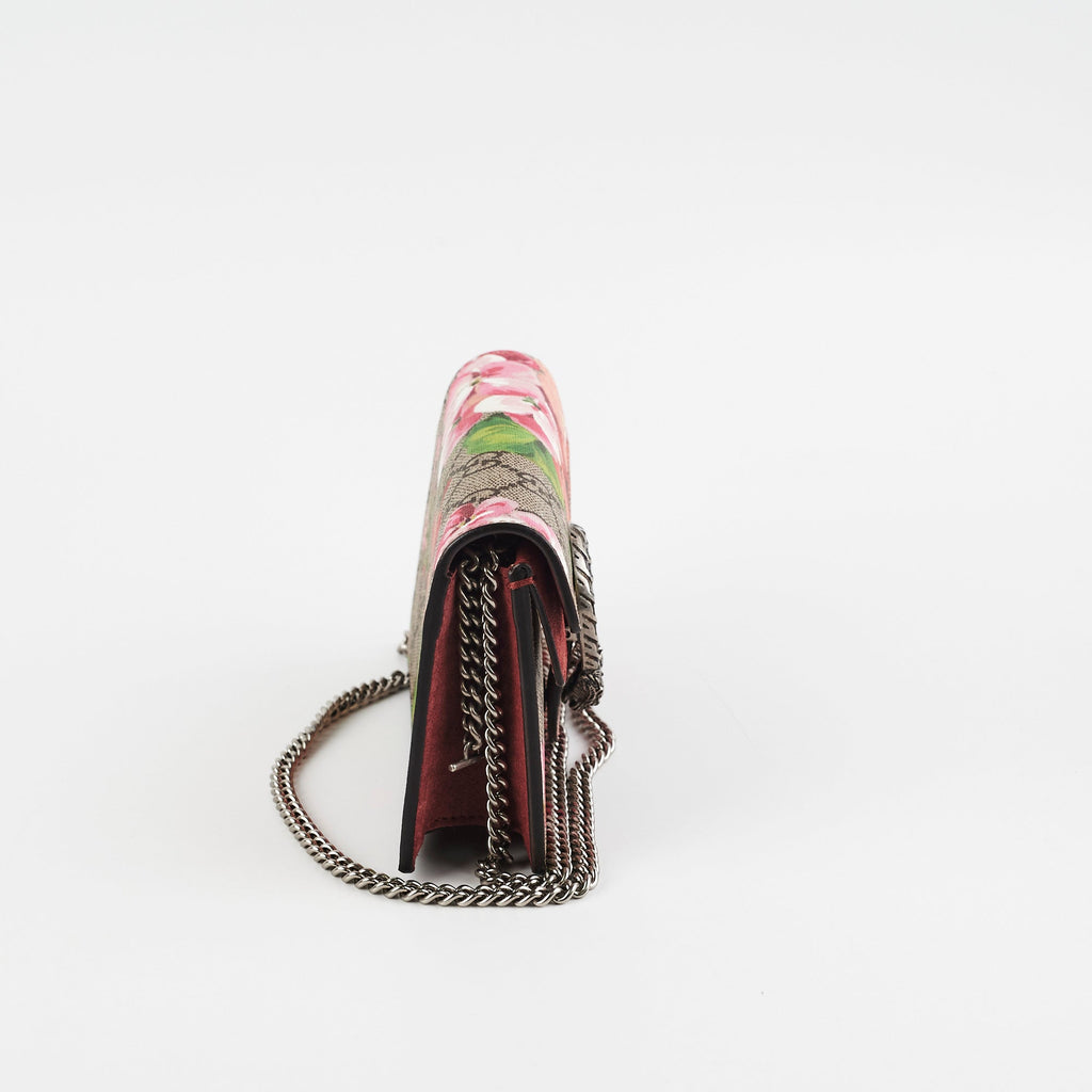 Gucci GG Supreme Blooms Super Mini Dionysus Crossbody Bag