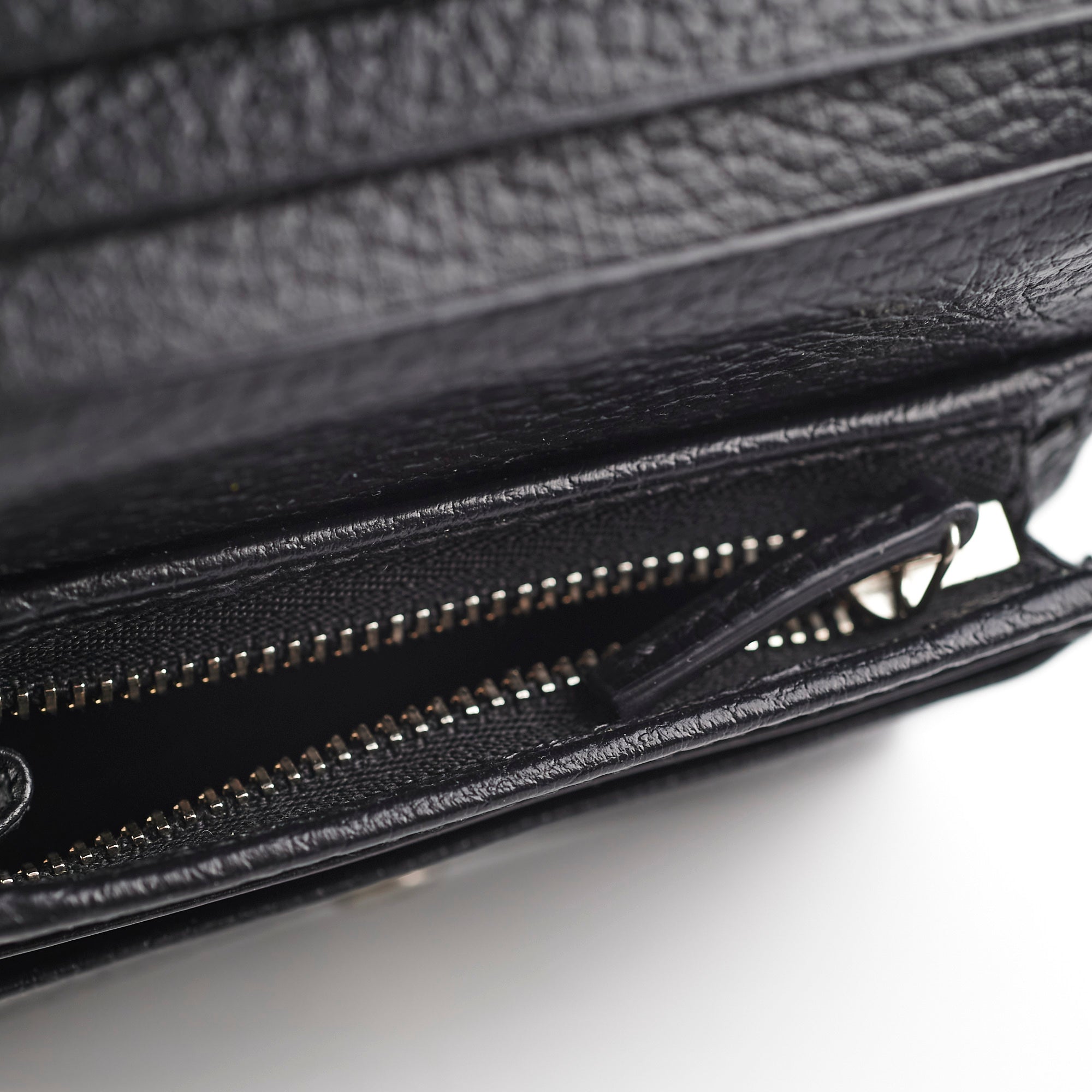 Gucci Marmont So Black  Holder Black