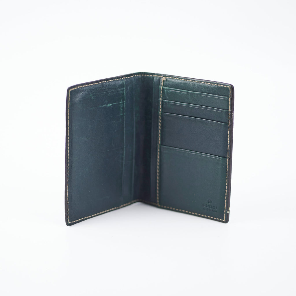 Gucci Leather Green holder Wallet