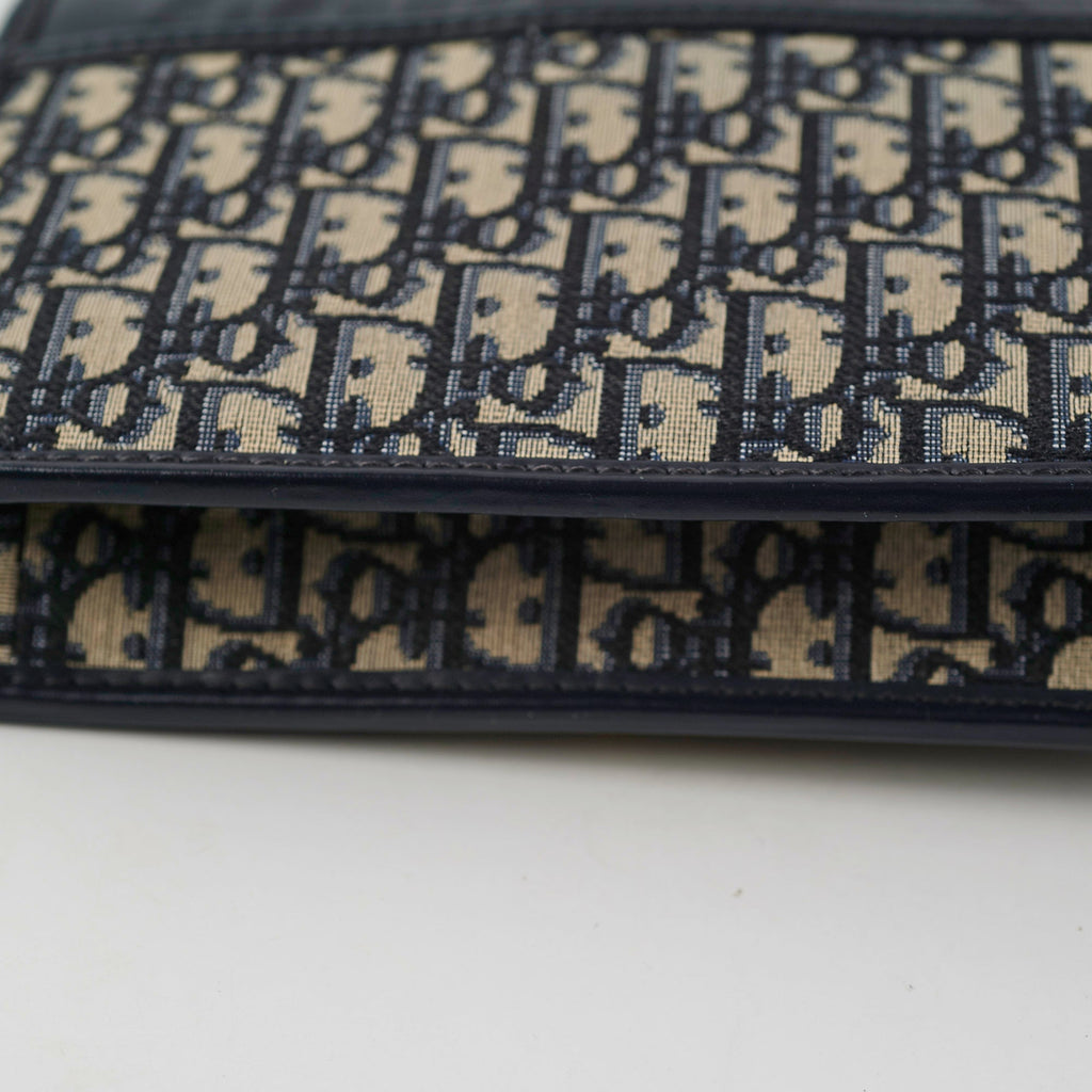 Christian Dior 30 Montaigne Oblique Crossbody Bag