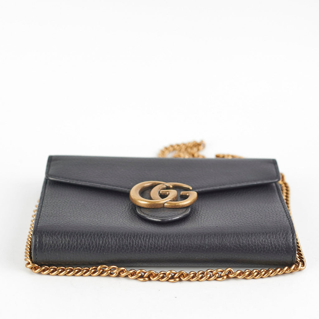 Gucci Black Wallet On Chain