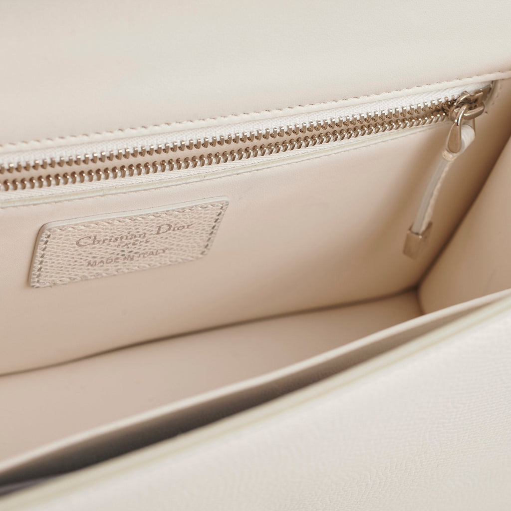 Christian Dior Montaigne 30 White