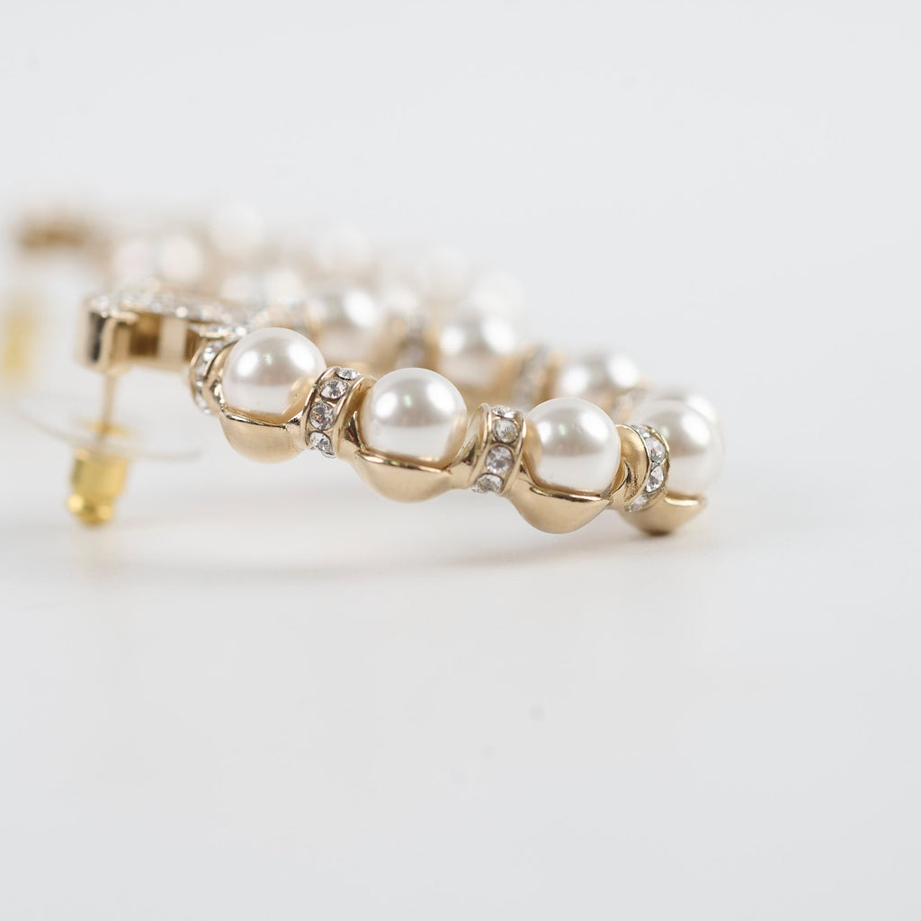 Chanel CC Logo Pearl Wreath Earrings