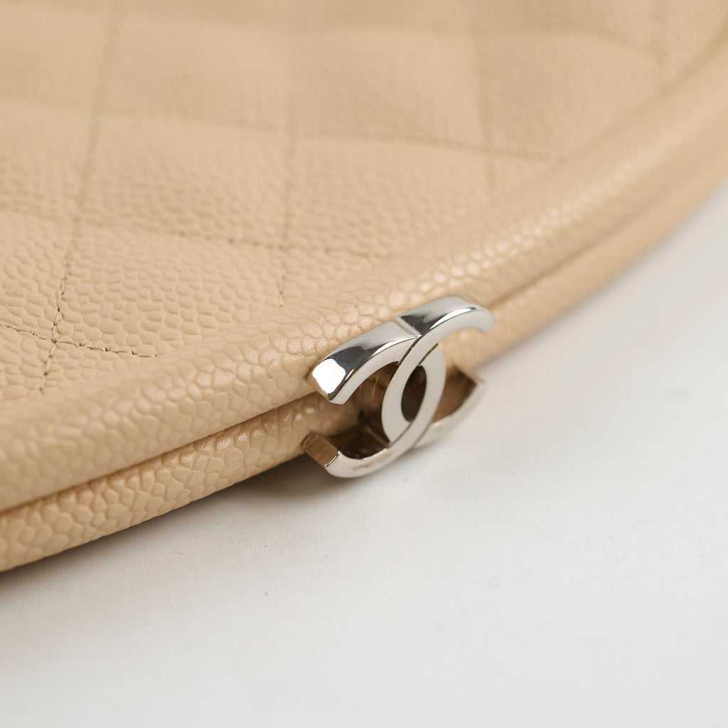 Chanel Clutch Caviar Ivory - Series 12